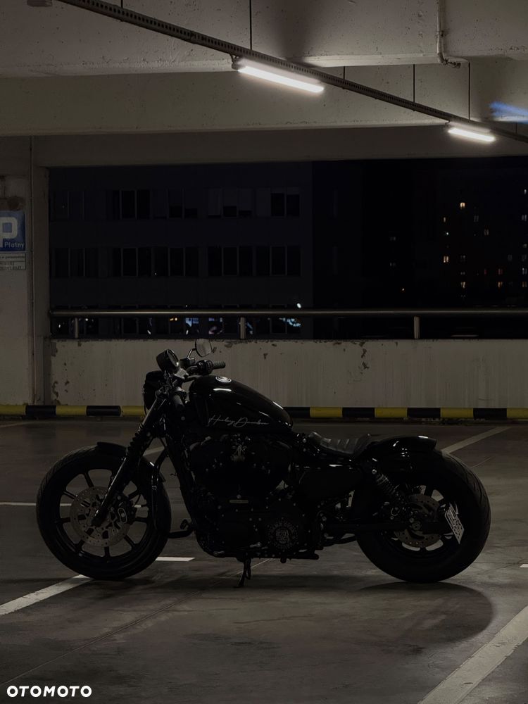 Harley-Davidson Sportster Iron 1200 - 2