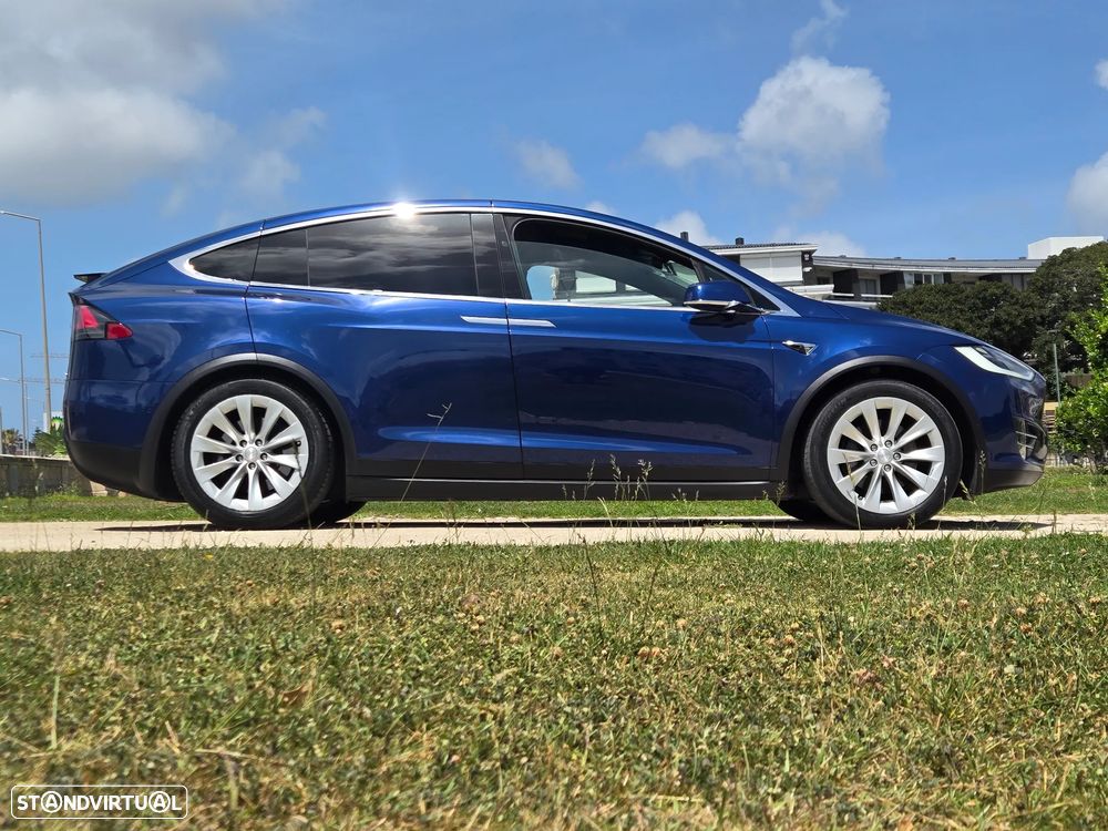 Tesla Model X 100D - 4