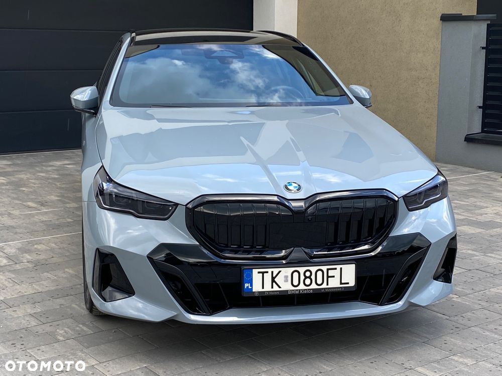 BMW Seria 5 520d xDrive mHEV M Sport - 4
