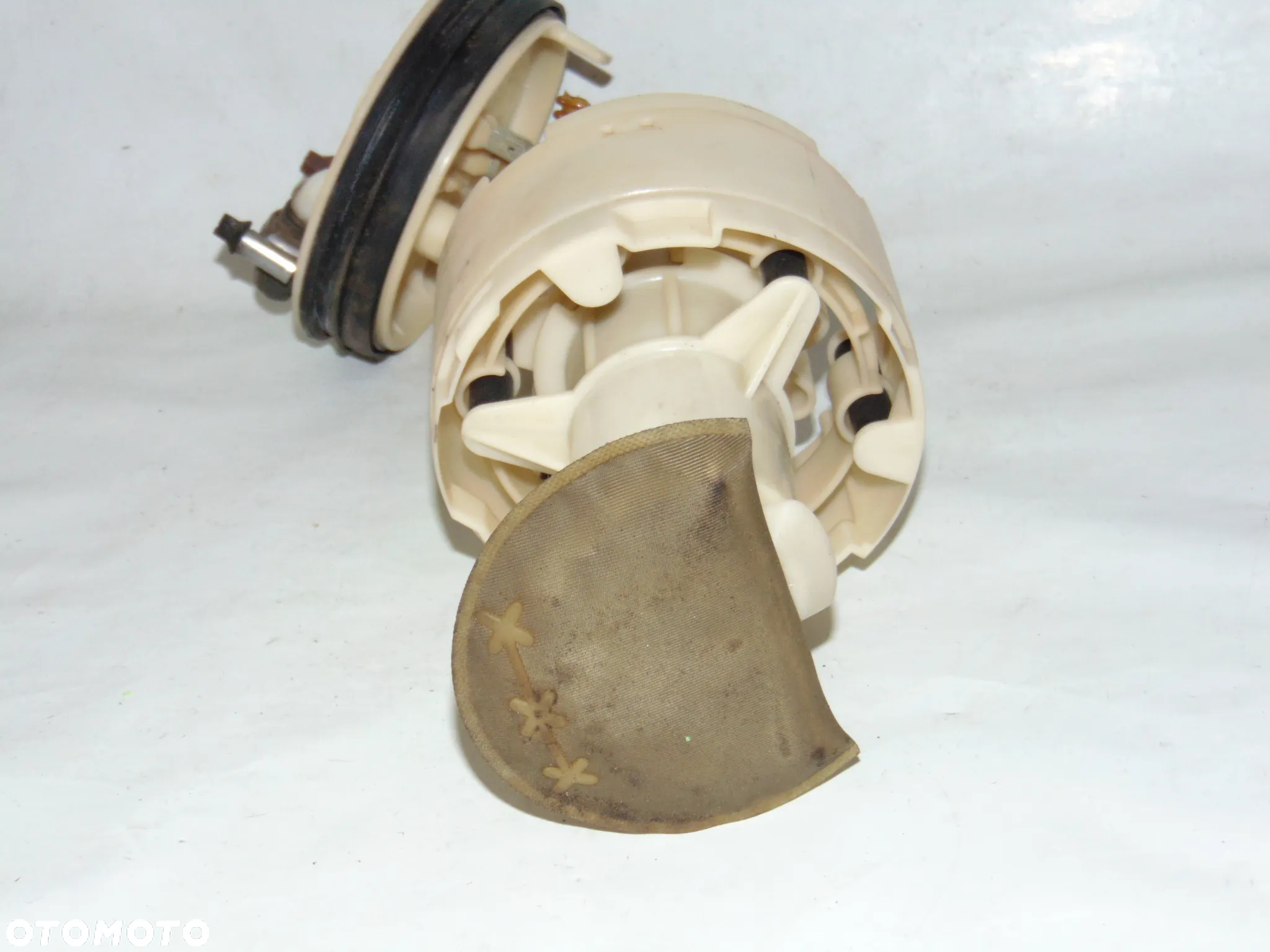 Pompa paliwa 8E0906087D VW Volkswagen Passat B5 benzyna 1.6 1.8 - 9