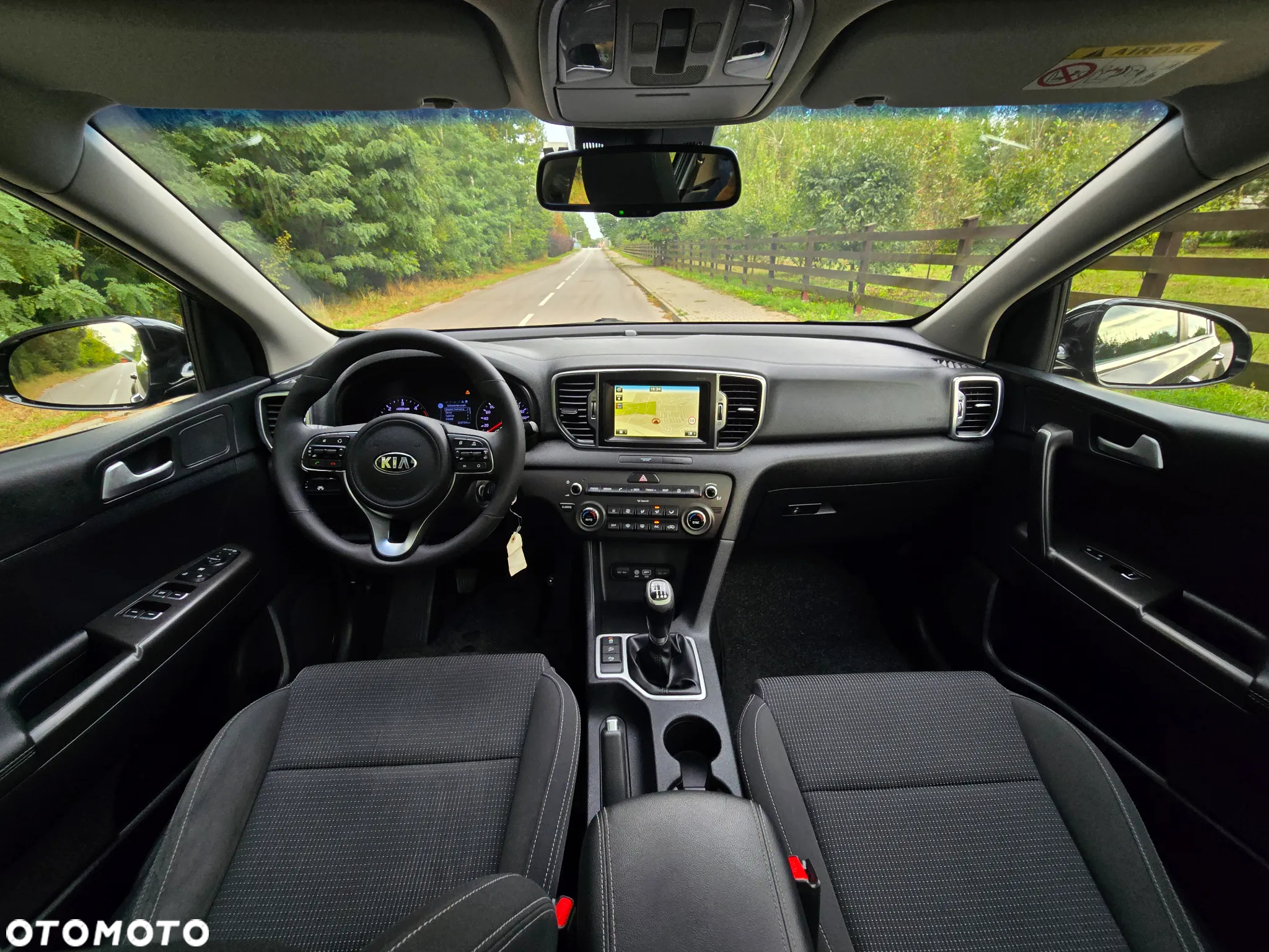 Kia Sportage 1.7 CRDI 2WD Dream-Team Edition - 8