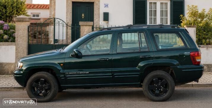 Jeep Grand Cherokee - 1