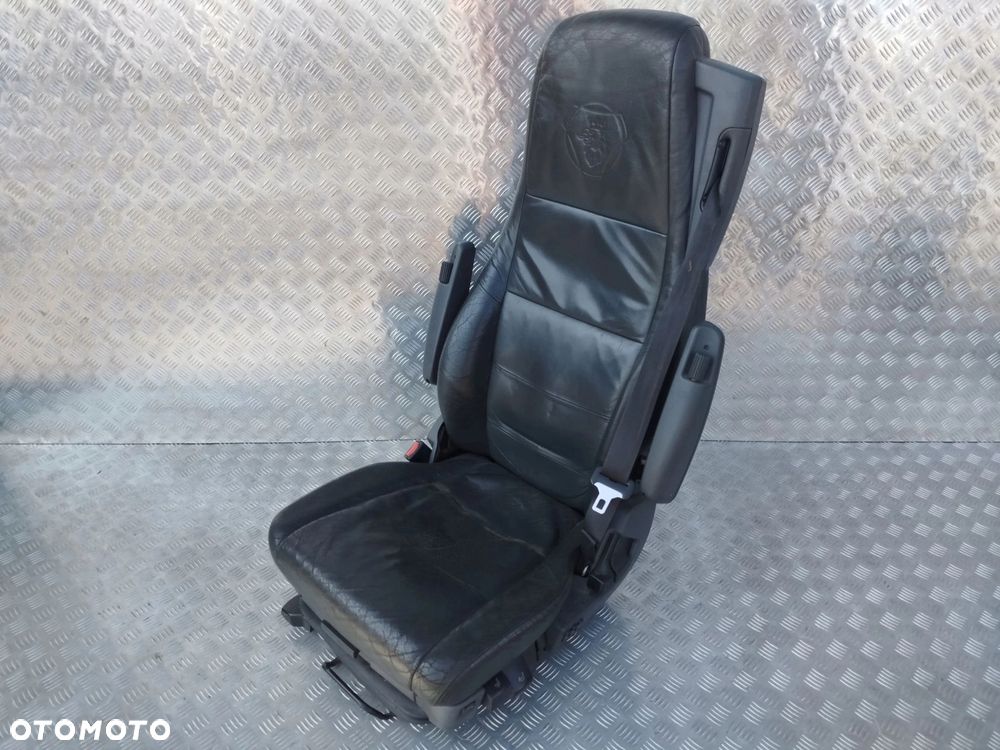 FOTEL KIEROWCY LOTNIK SKÓRA SCANIA R - 3