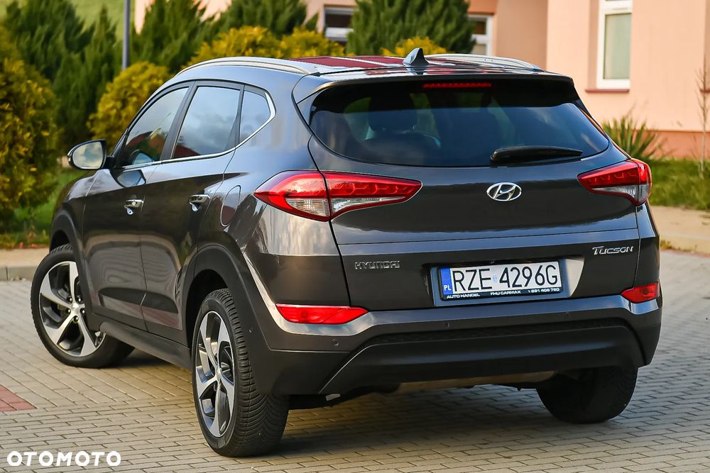 Hyundai Tucson blue 1.7 CRDi 2WD DCT Premium - 6