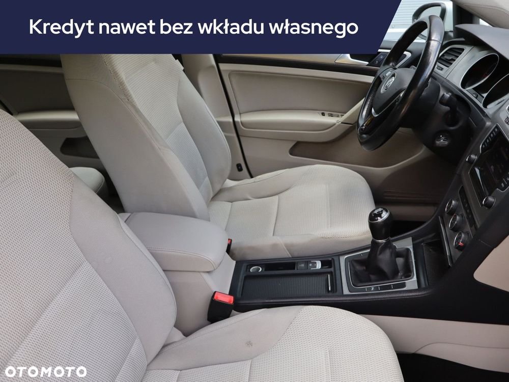 Volkswagen Golf Variant - 11