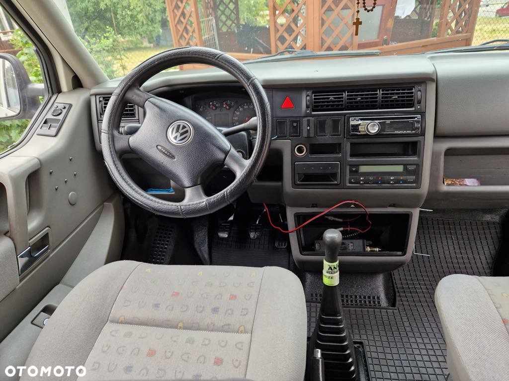 Volkswagen Caravelle TDI Basis - 12