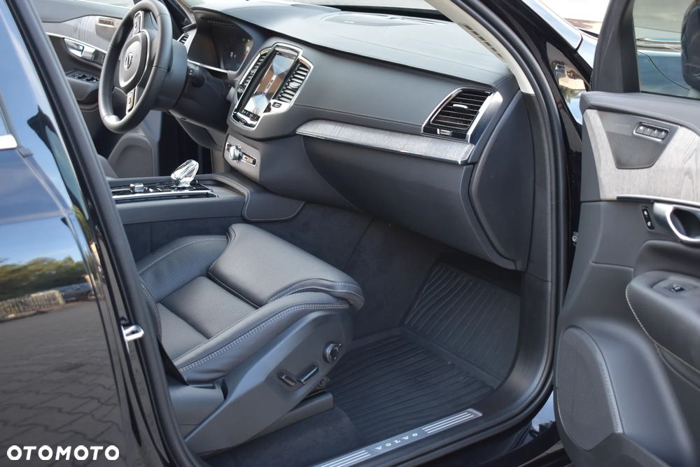 Volvo XC 90 T6 AWD Geartronic Inscription - 26