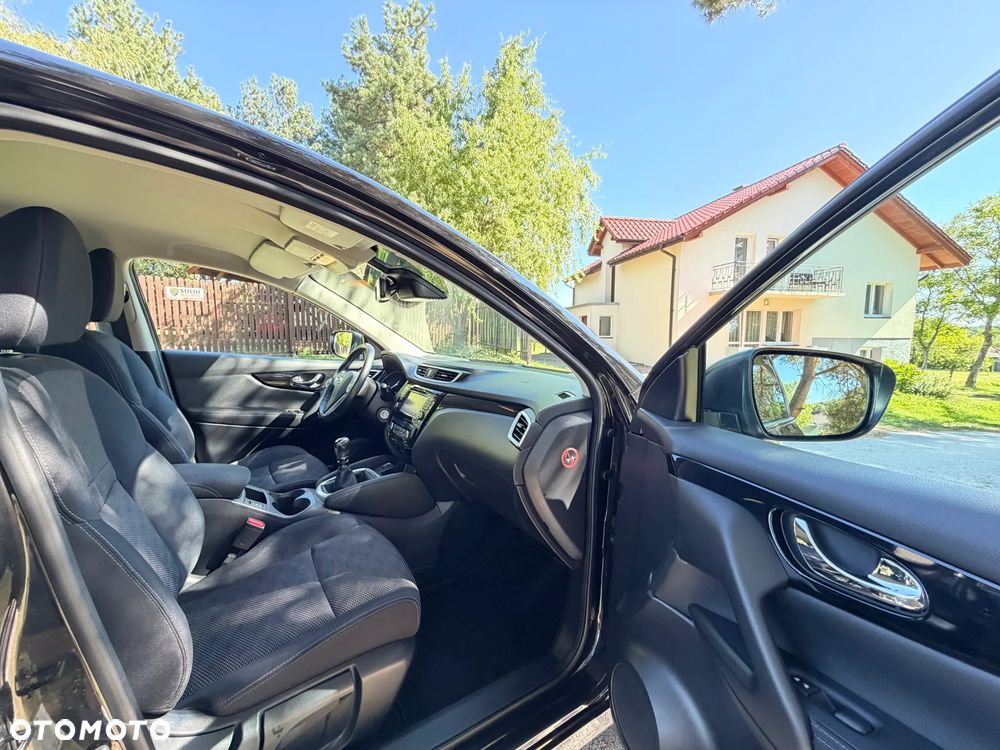 Nissan Qashqai 1.2 DIG-T Tekna+ - 25