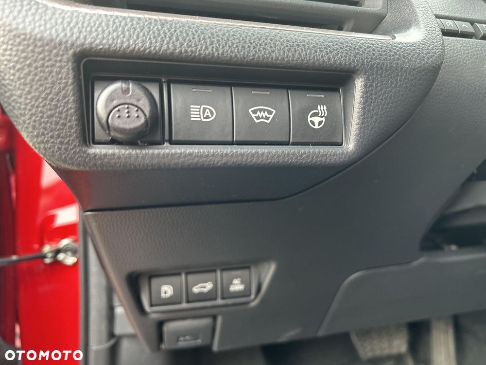 Toyota Prius - 22