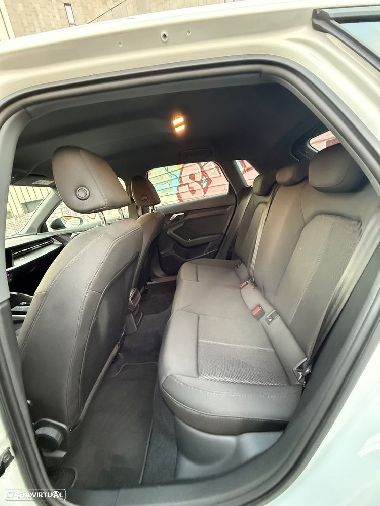 Audi A3 Sportback 30 TDI S tronic S line - 6