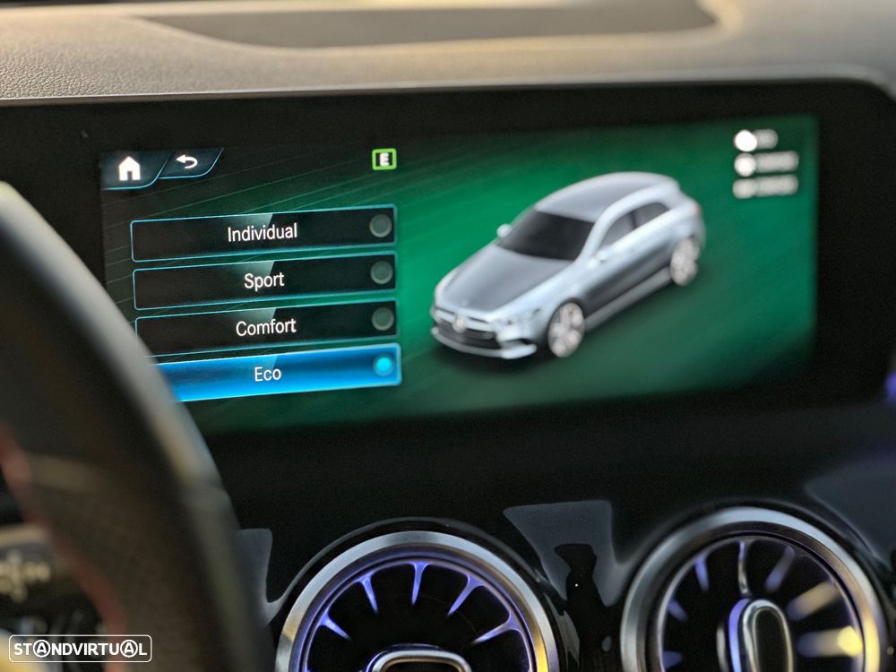 Mercedes-Benz A 180 d AMG Line Aut. - 35