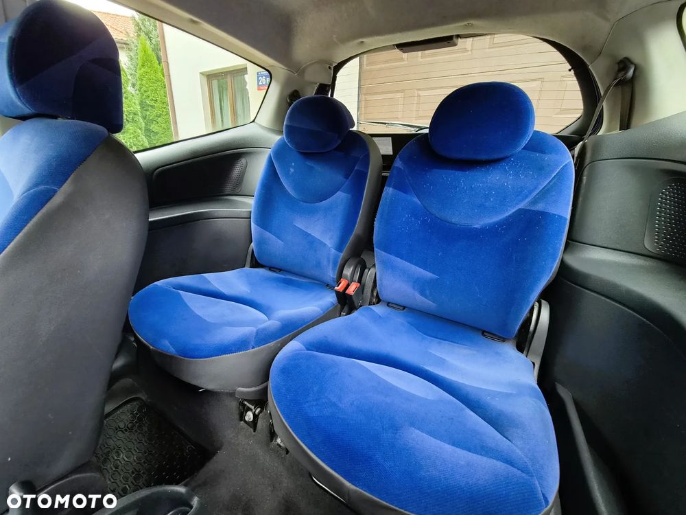 Citroën C2 - 8