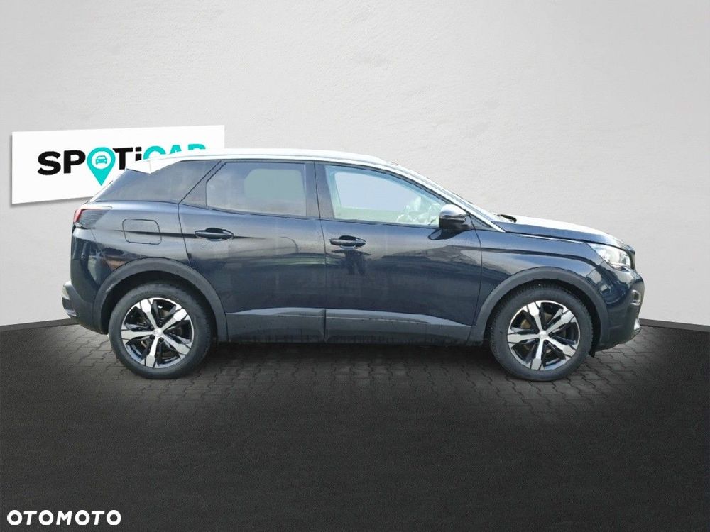 Peugeot 3008 1.2 PureTech Allure S&S - 4
