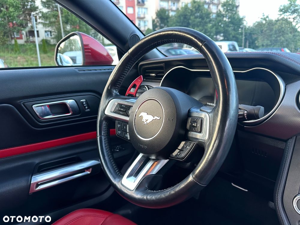 Ford Mustang 5.0 V8 GT - 14