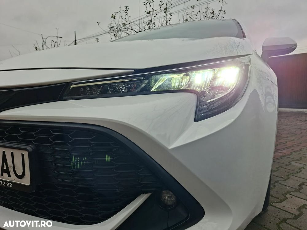 Toyota Corolla 1.8 Hybrid - 25