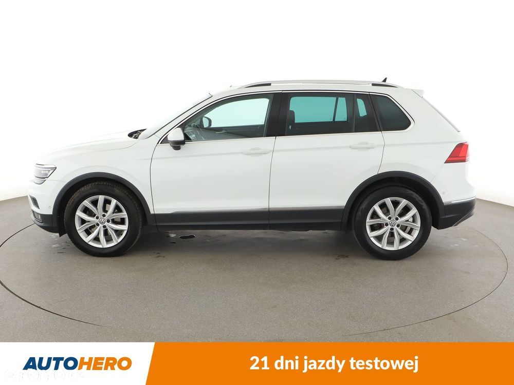 Volkswagen Tiguan - 2