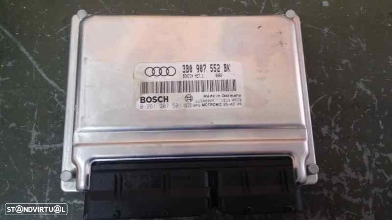 CENTRALINA DO MOTOR UCE AUDI A6 AVANT 4B5 - 1