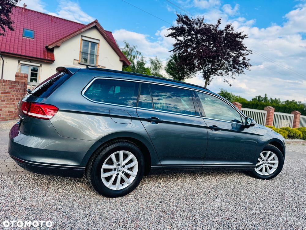 Volkswagen Passat Variant 2.0 TDI DSG (BlueMotion Technology) Comfortline - 25