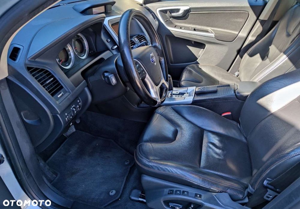 Volvo XC 60 - 16