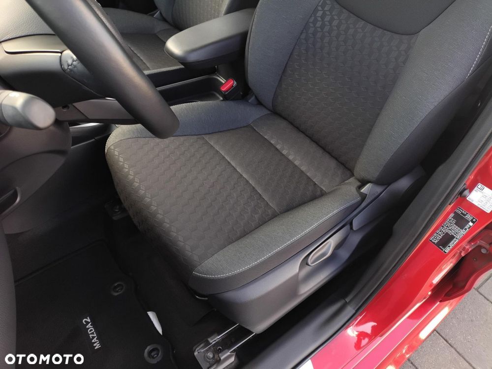 Mazda 2 - 11