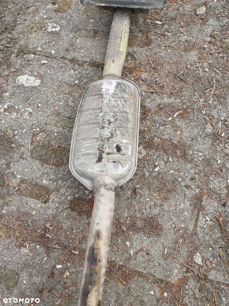 Tłumik wydech końcowy środkowy bmw e 46 e46 2.0 benzyna 320i 2.2 CI R6 - 3