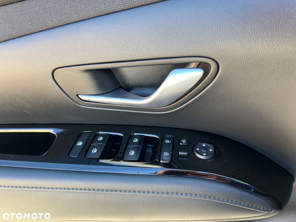 Hyundai Tucson 1.6 T-GDi HEV 2WD Advantage - 25