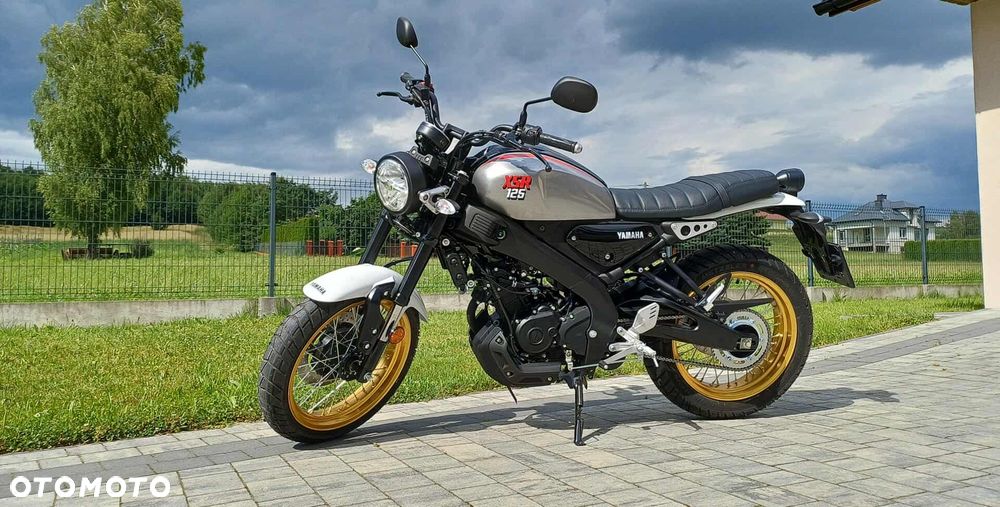 Yamaha XSR - 1