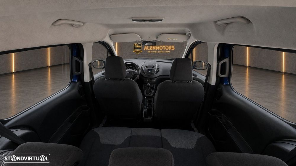 Ford Tourneo Courier 1.5 TDCi Titanium - 20