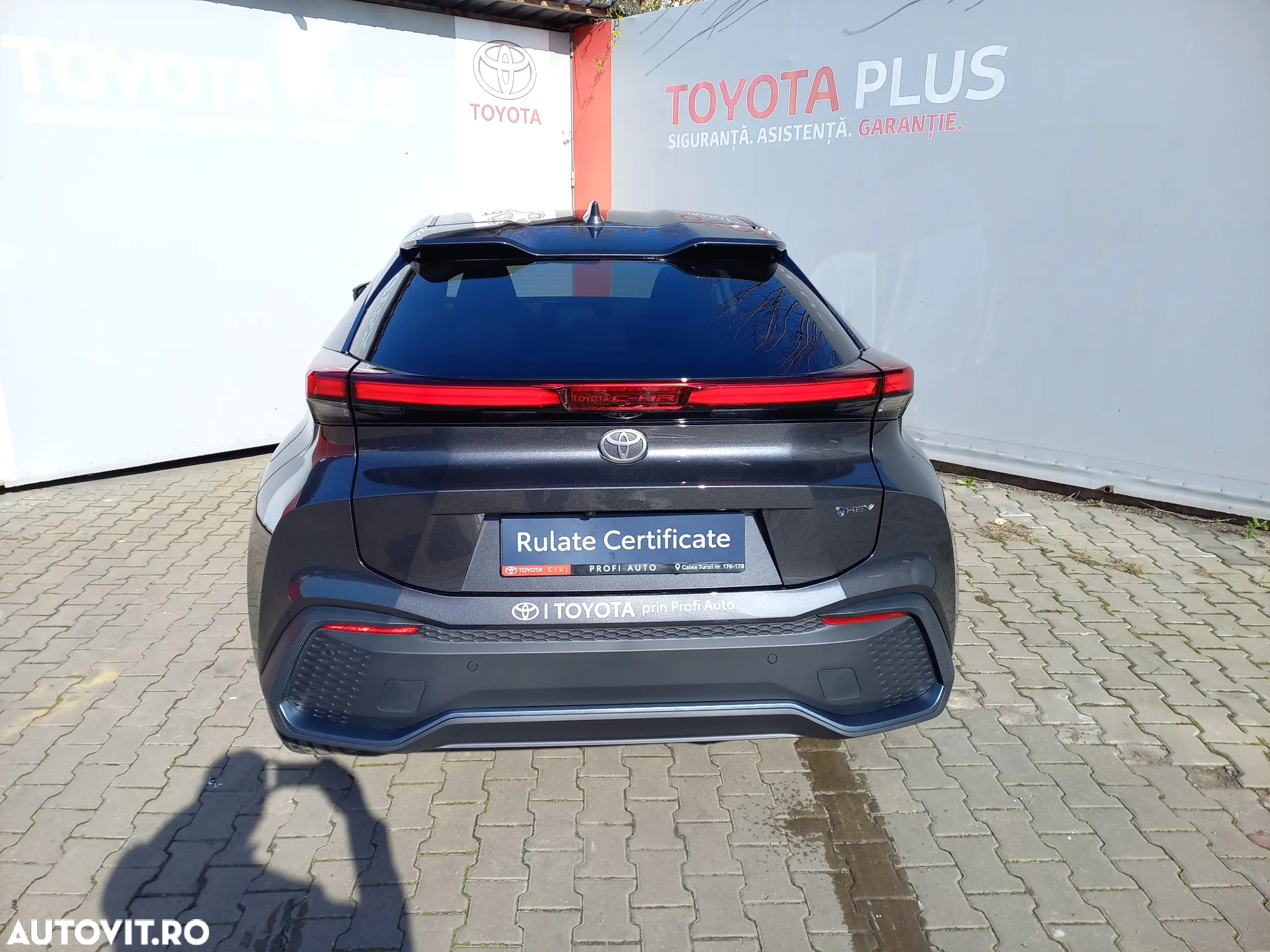 Toyota C-HR 1.8 HEV 140 CP 4x2 CVT Dynamic - 5