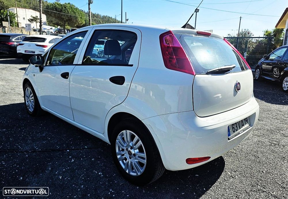 Fiat Punto 1.3 M-Jet Easy S&S - 4