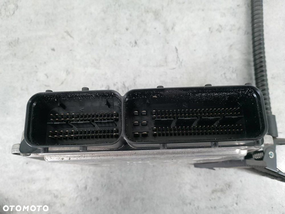 KOMPUTER, STEROWNIK SEAT IBIZA III 045906013D  045906013E 0281013012 BOSCH - 2