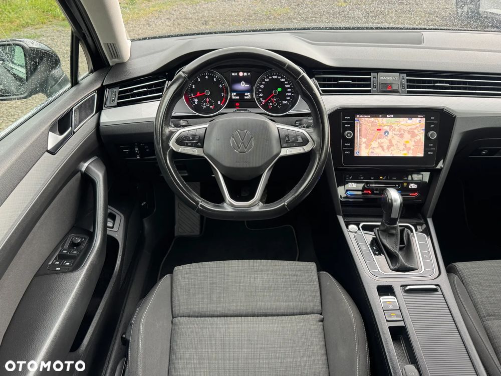 Volkswagen Passat 2.0 TSI Business DSG - 10
