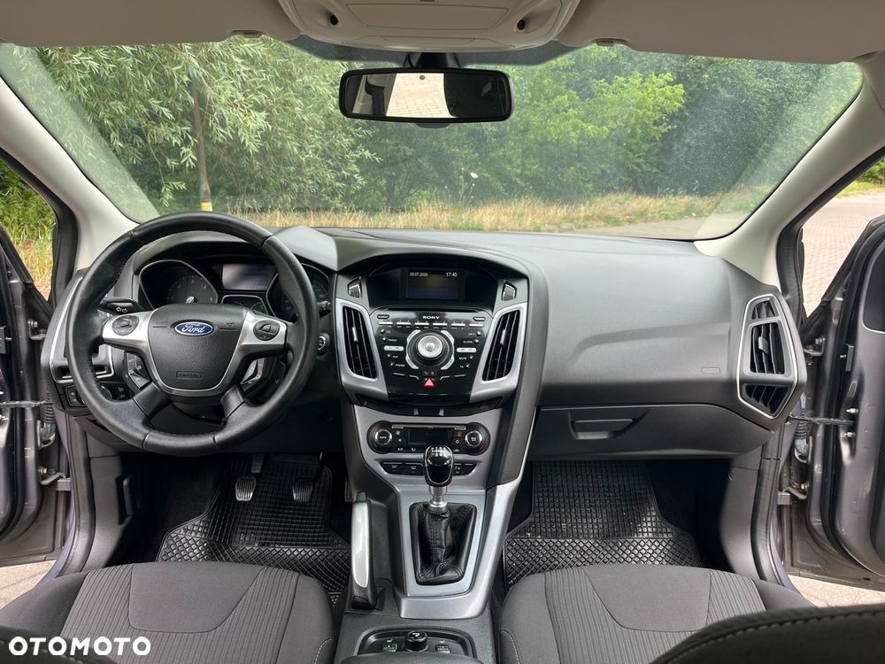 Ford Focus 1.6 TDCi DPF Titanium - 13