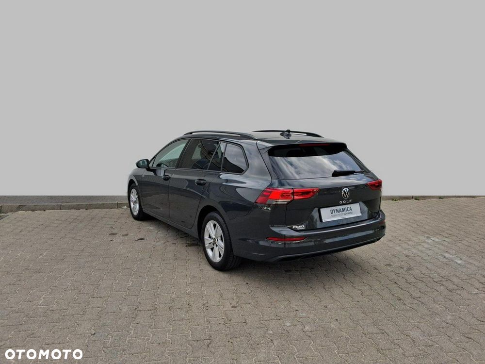 Volkswagen Golf - 5