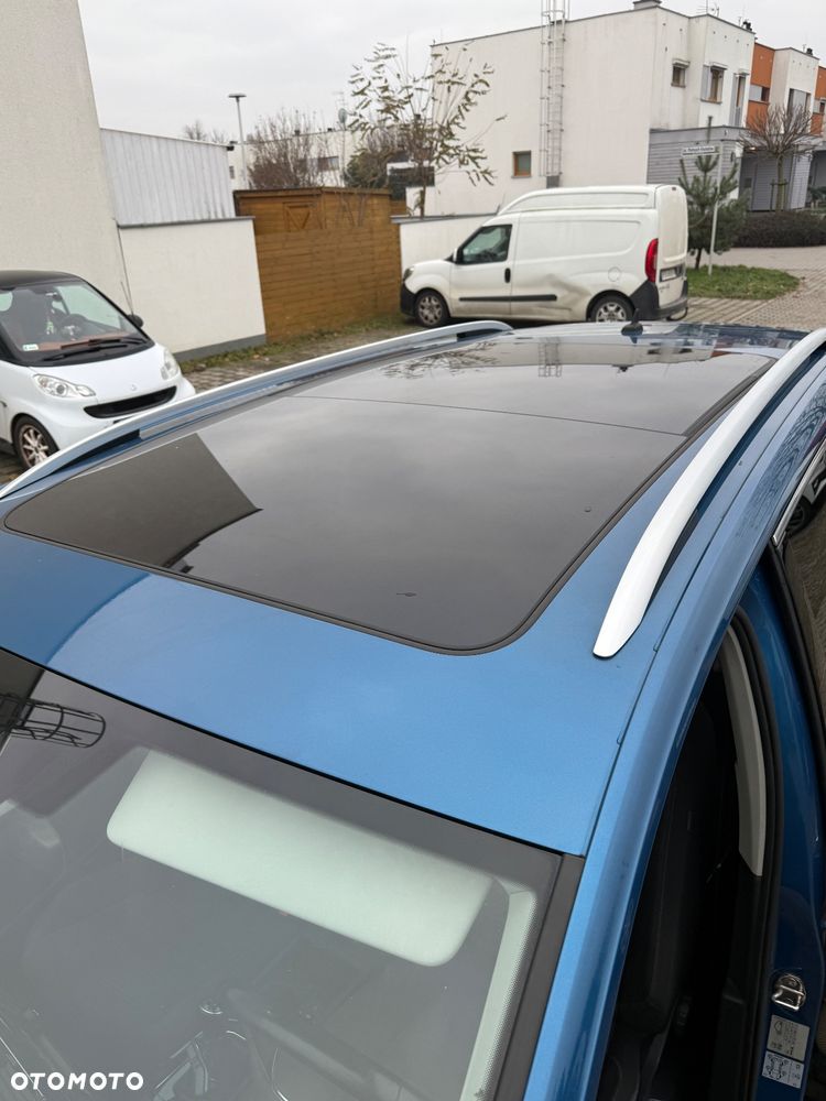 Volkswagen Touran 2.0 TDI SCR (BlueMotion Technology) Highline - 23