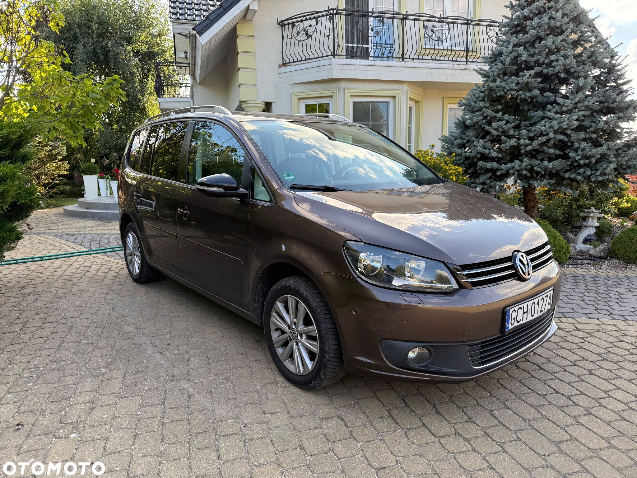 Volkswagen Touran 1.6 TDI DPF DSG STYLE - 1