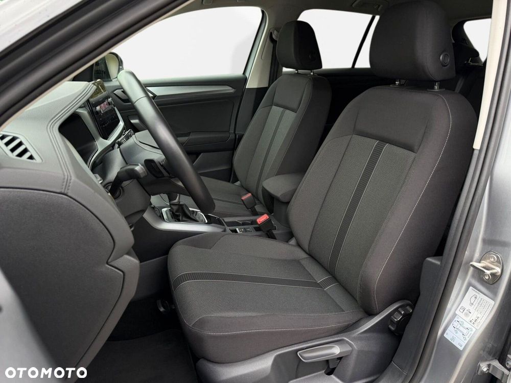 Volkswagen T-Roc - 16