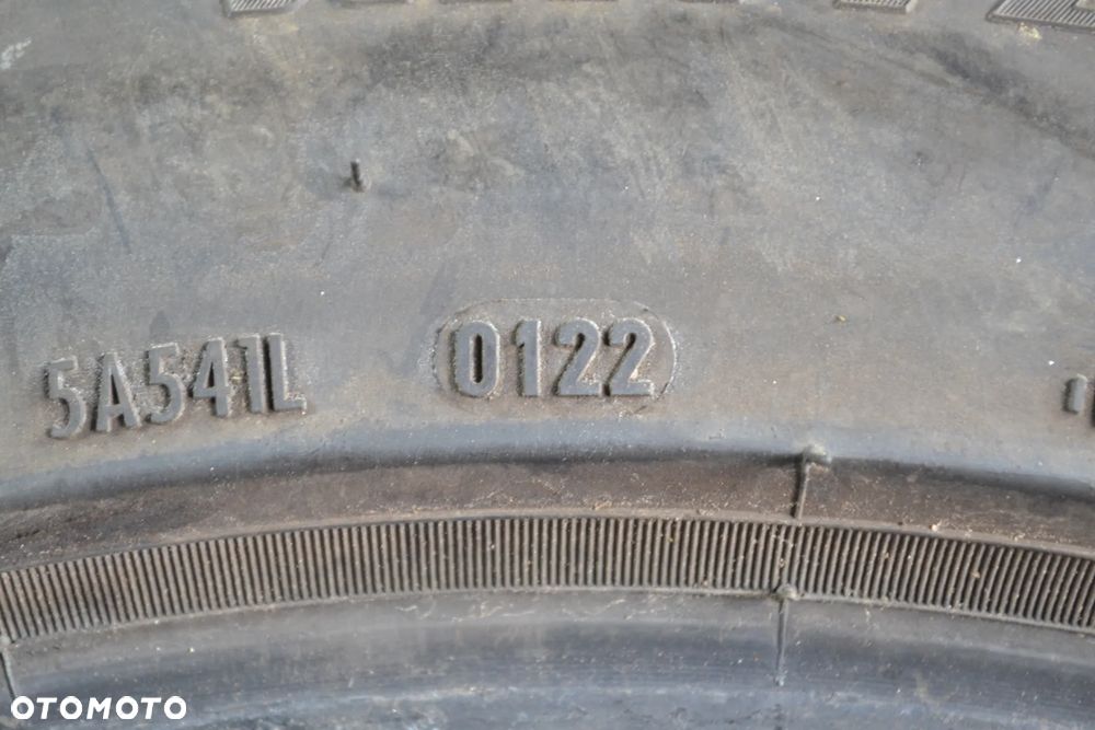 255/45R19 104W PIRELLI WINTER SOTTOZERO 3 x2szt 9583z - 4