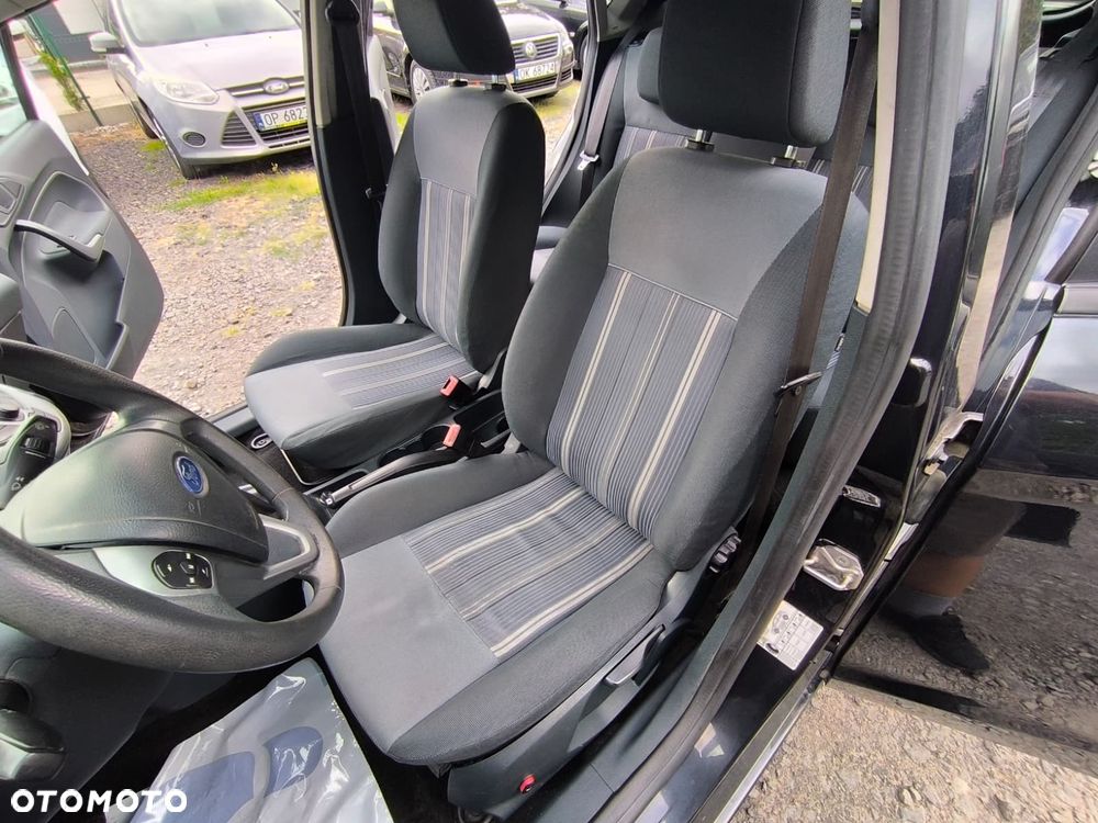 Ford Fiesta - 4
