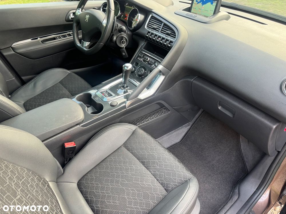 Peugeot 3008 BlueHDi 120 Stop & Start Business-Line - 12
