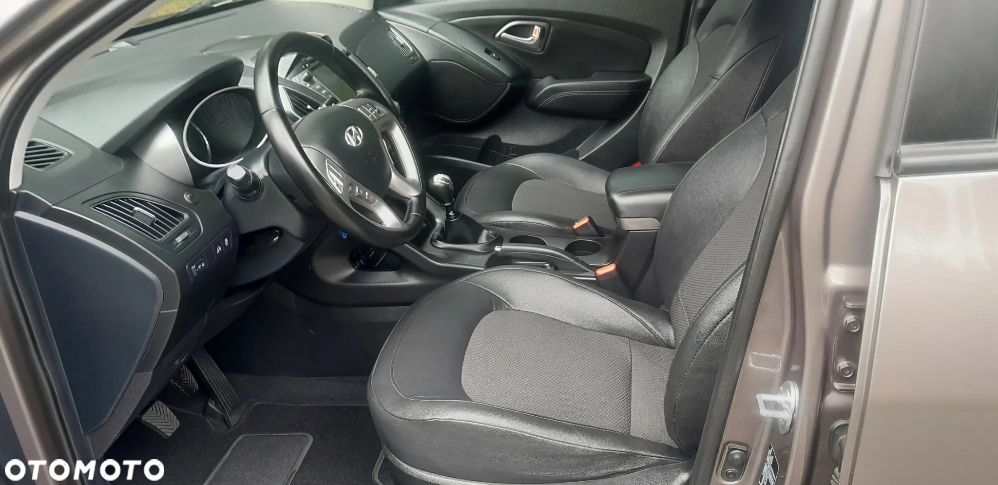 Hyundai ix35 2.0 CRDi Premium 2WD - 4