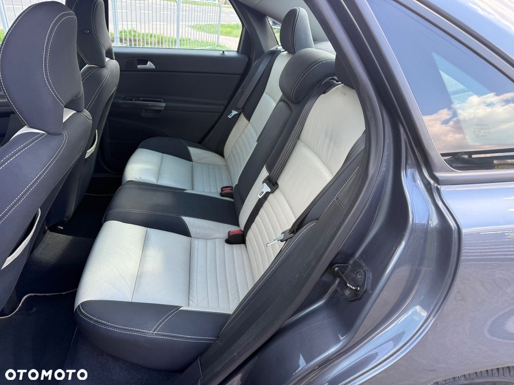 Volvo S40 2.0 RDesign Pro Edition - 18