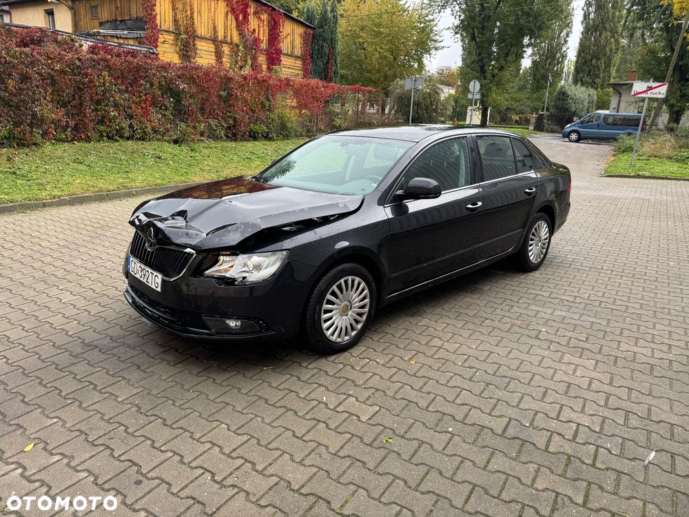 Skoda Superb 2.0 TDI Ambition DSG - 9