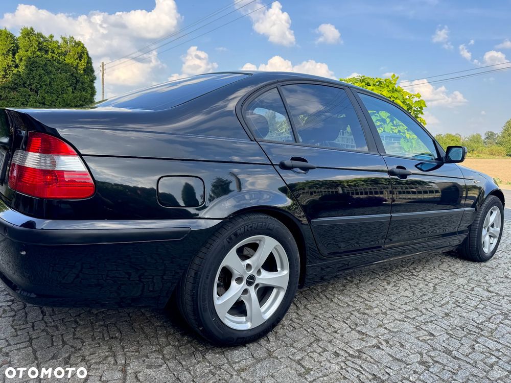 BMW Seria 3 318i Edition Exclusive - 12