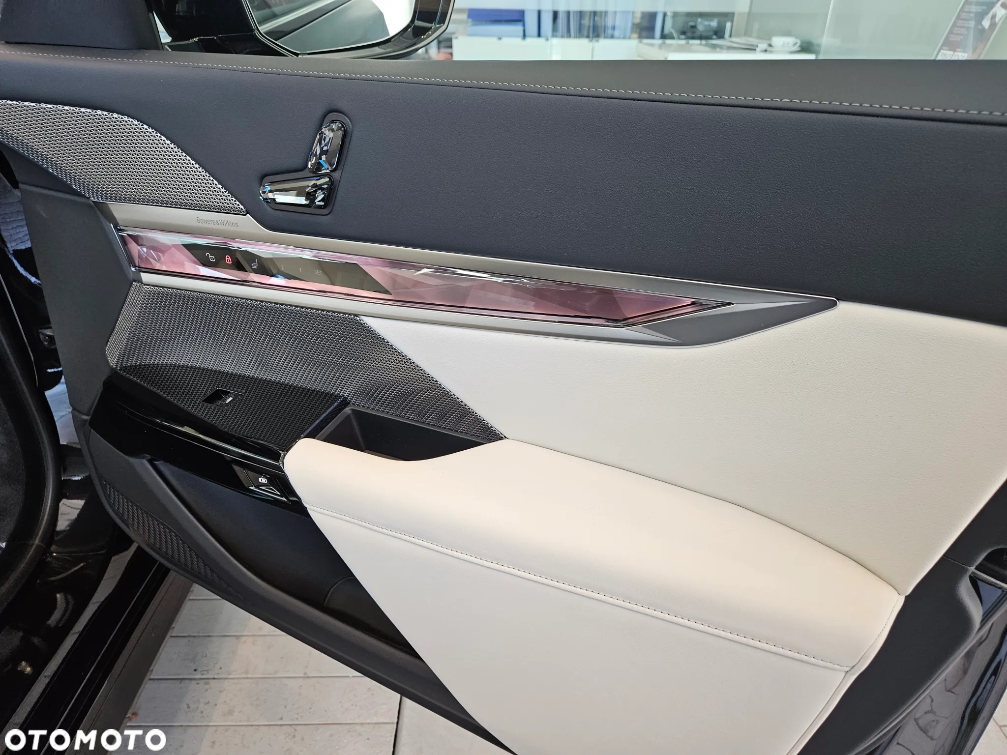 BMW Seria 7 - 13