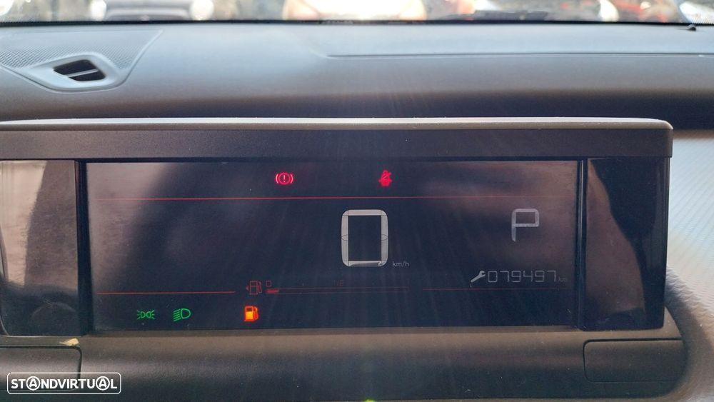 Citroën C4 Cactus 1.2 PureTech Feel EAT6 - 7