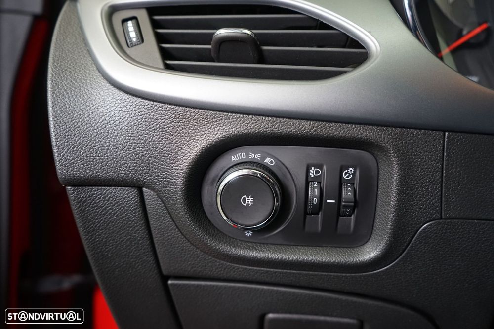 Opel Astra Sports Tourer 1.6 CDTI Dynamic S/S - 25