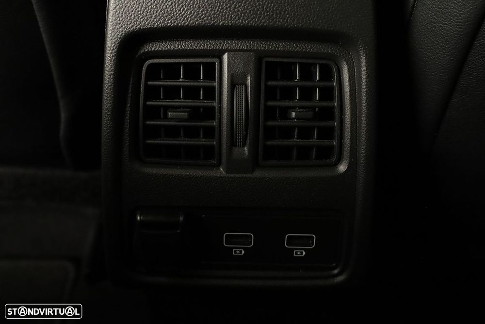 Renault Captur 1.0 TCe RS Line - 23