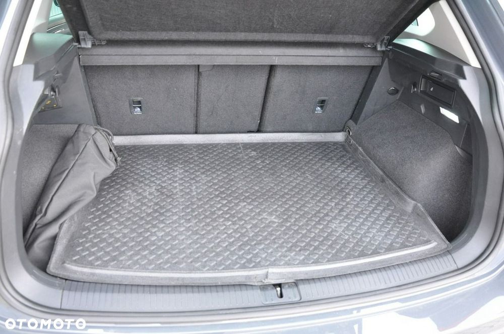 Volkswagen Tiguan 2.0 TDI SCR DSG Life - 35