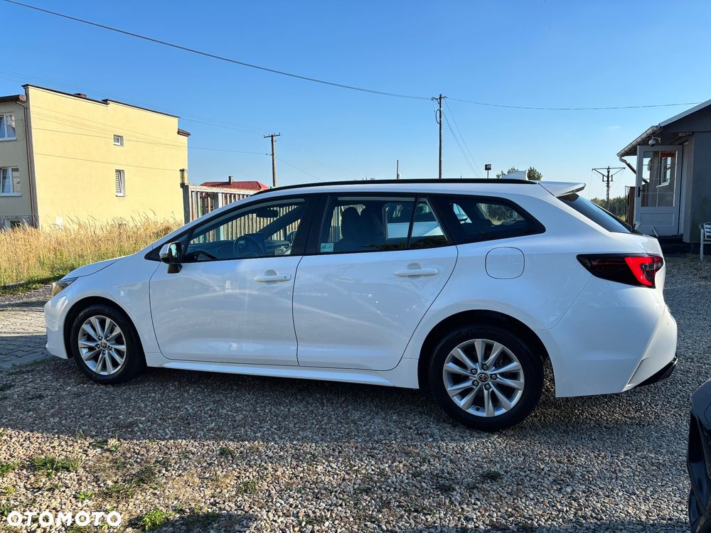 Toyota Corolla - 5
